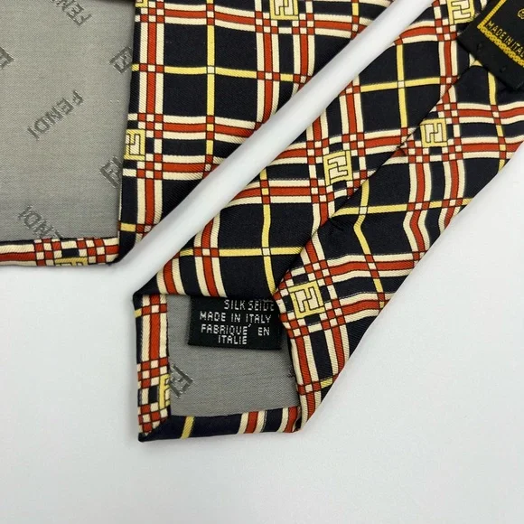 Fendi Men’s 100% Silk Tie Necktie FF Logo Design Gold Office Business Casual EUC